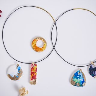 Schmuck mit Alkohol Ink