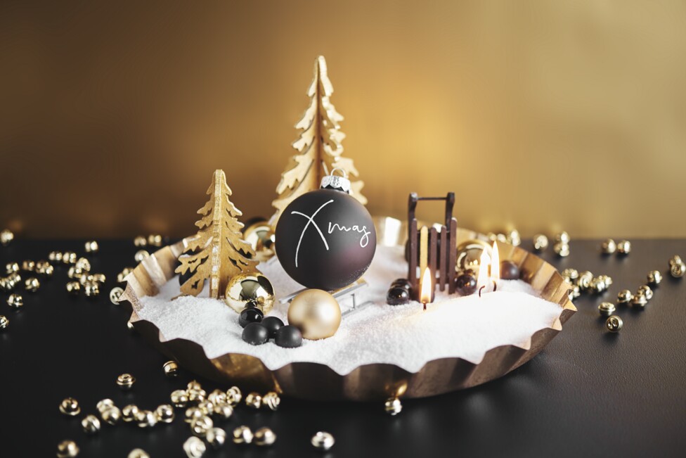 Weihnachtliches Kerzensand Arrangement 