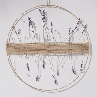 Dekoring mit Trockenblumen