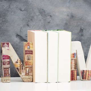 bücherstützen