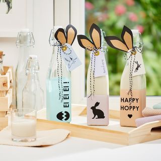 Glasflaschen &ouml;sterlich beplotten