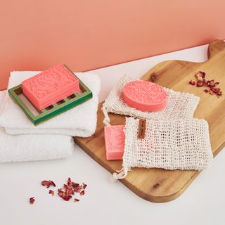 DIY Seifenstücke mit Sisal-Seifensäckchen
