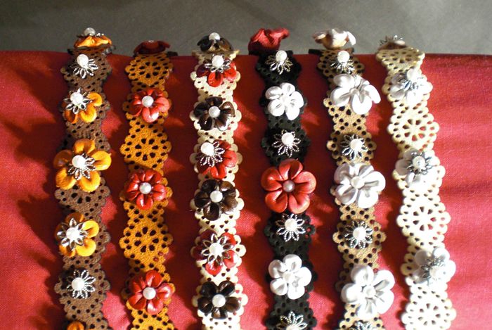 Fr&uuml;hlingsfrische Lederarmb&auml;nder selbstgemacht 