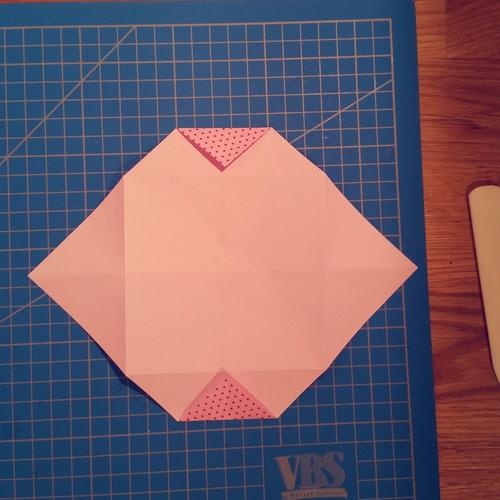 Anleitung Origami falten Herz mit Schachtel