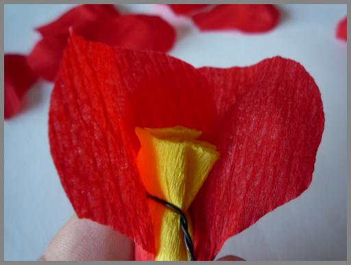 Papierblumen basteln