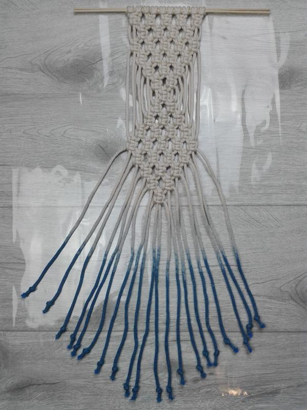 macram&eacute;-wall hanging finished 1
