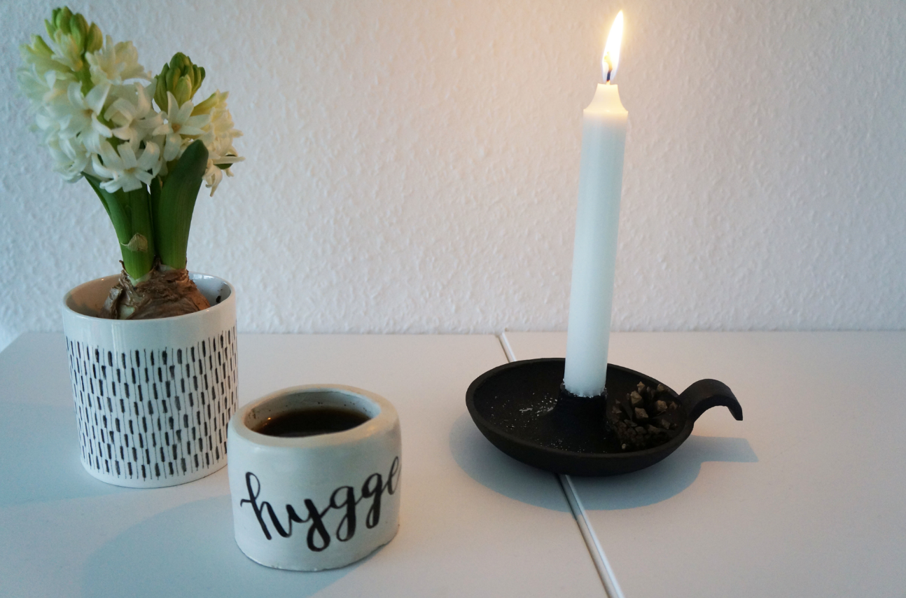 Hygge: Kaffeebecher aus Ton f&uuml;r die gem&uuml;tliche Zeit zu Hause