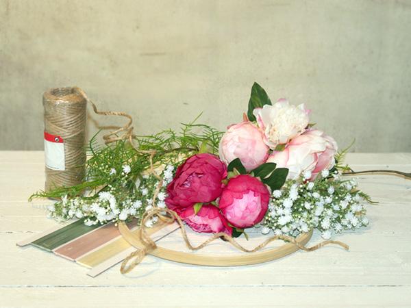 Ben&ouml;tigtes Material f&uuml;r Blumenkranz mit B&auml;ndern