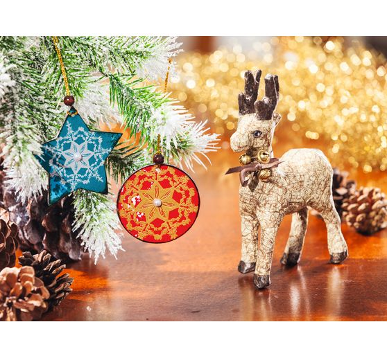 Reindeer made of papier-m&acirc;ch&eacute;, 15 cm