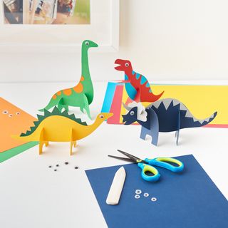 Papp-Dinos basteln 